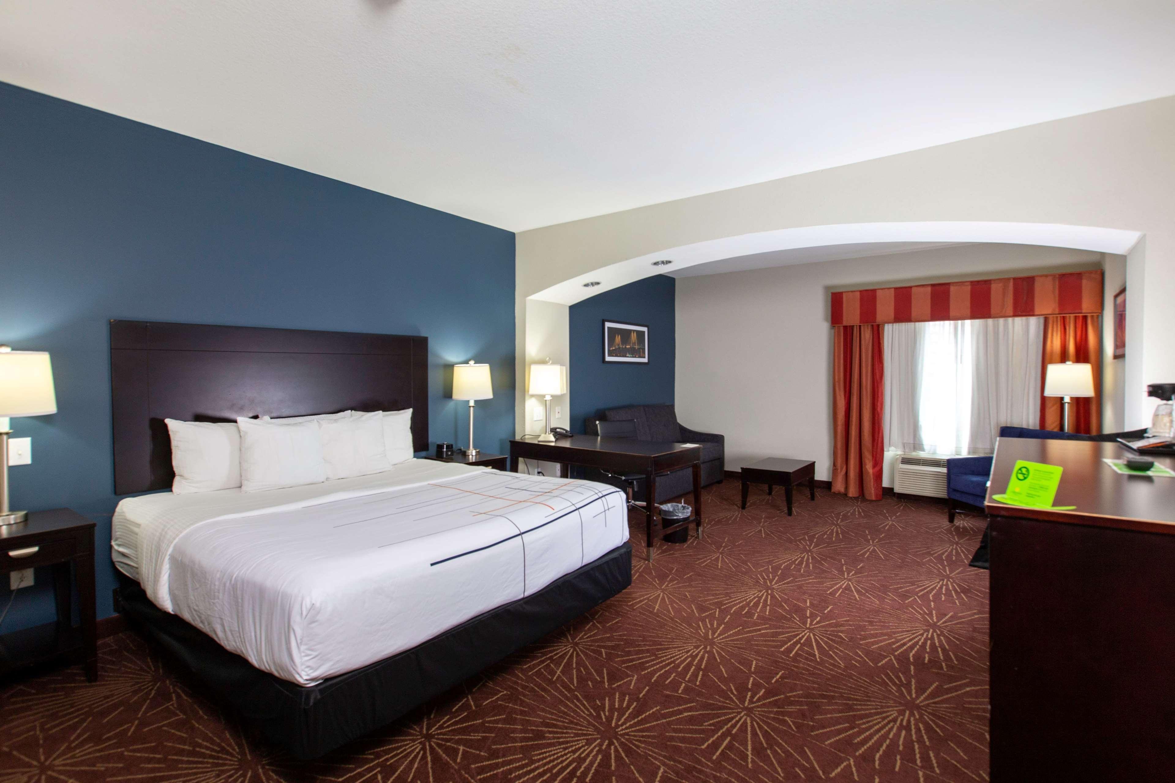 La Quinta By Wyndham Houston East At Normandy Ξενοδοχείο Εξωτερικό φωτογραφία