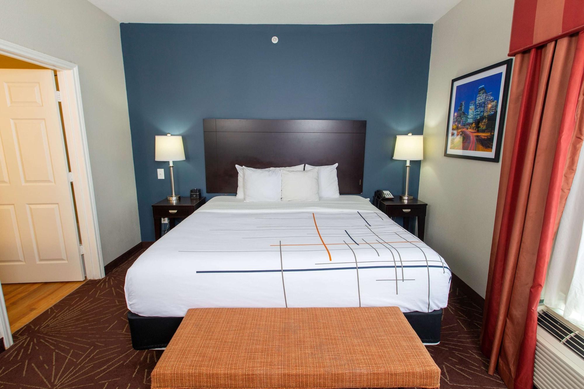 La Quinta By Wyndham Houston East At Normandy Ξενοδοχείο Εξωτερικό φωτογραφία